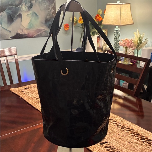Elegant Navy  Croc-Embossed Bally bucket Bag - Picture 1 of 8